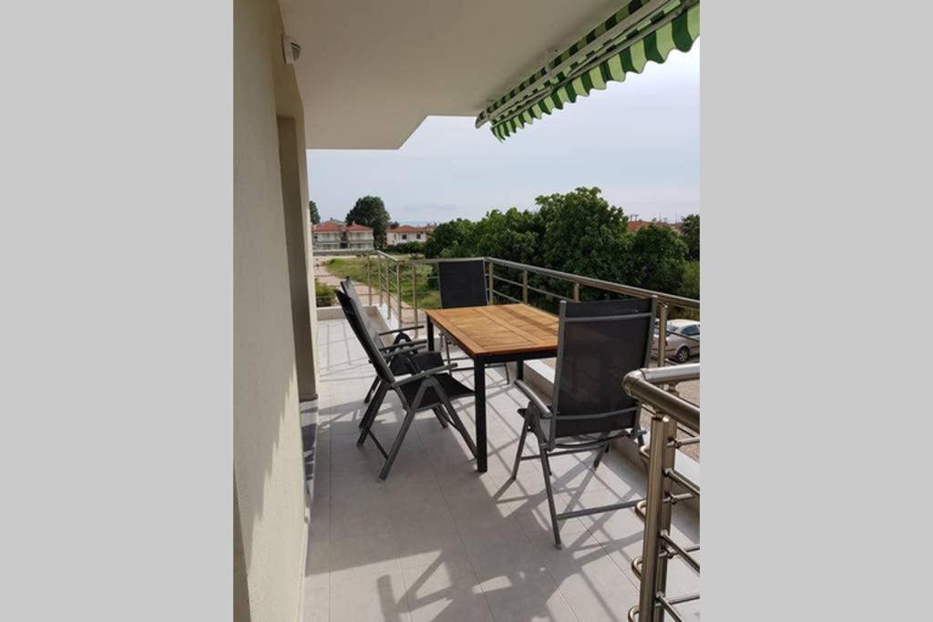 Orange Apartment Nikiti  Exterior photo