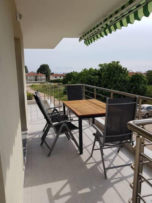 Orange Apartment Nikiti  Exterior photo